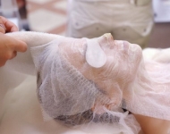 Příprava gázy pod modelační masku